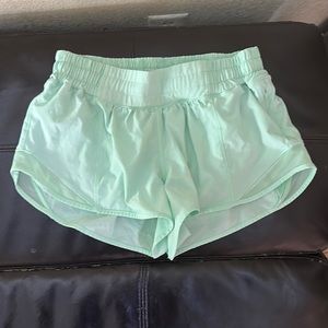 Lululemon Hotty Hot 2.5” Mint green